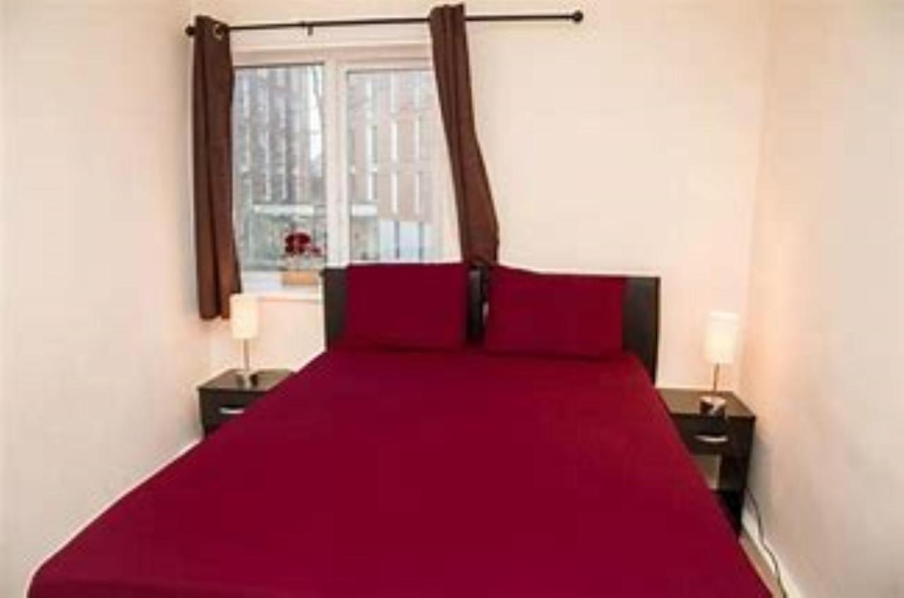 היימל המפסטד Hemel Short Stay מראה חיצוני תמונה