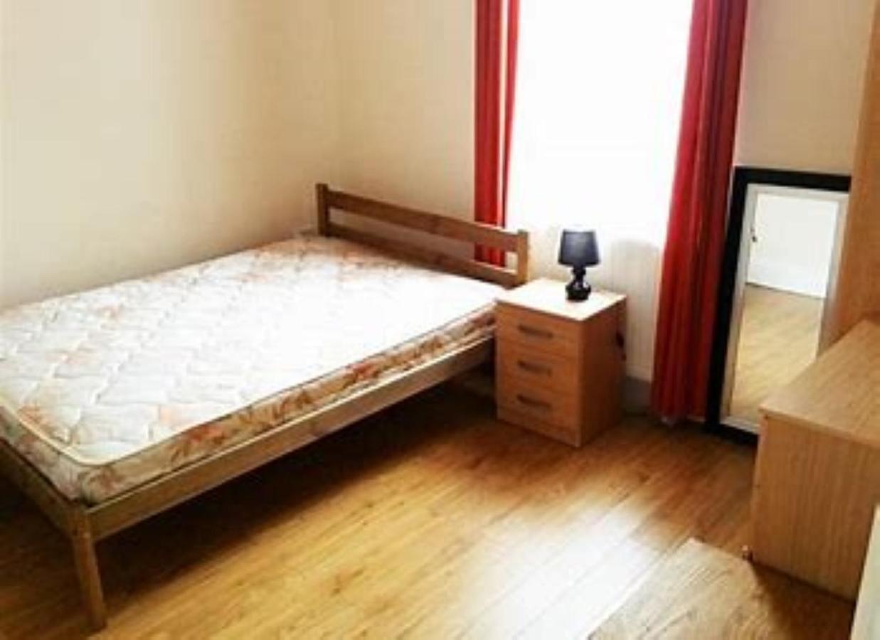 היימל המפסטד Hemel Short Stay מראה חיצוני תמונה